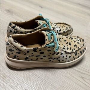 Ariat Leopard Print canvas